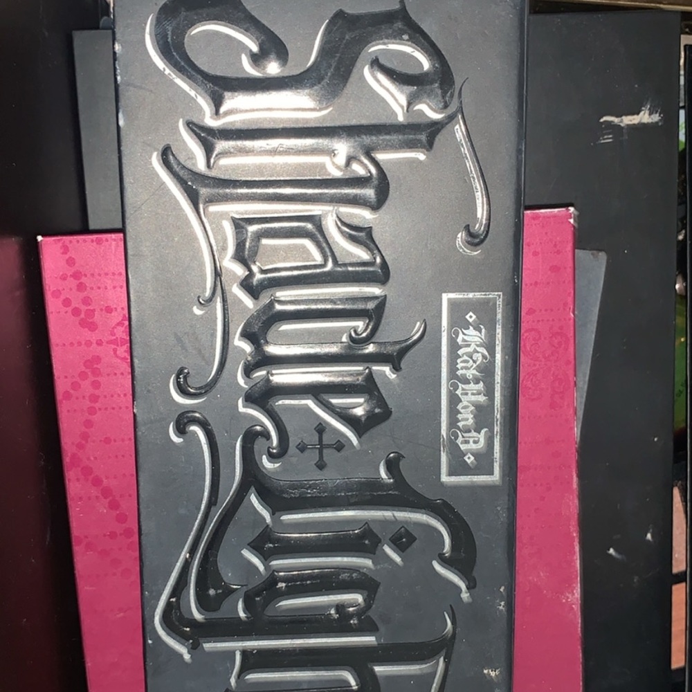 kat von d contour palette